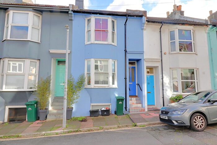 6 Bedroom Terraced House To Rent In Lincoln Street, Brighton, BN2