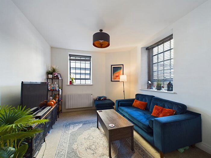 2 Bedroom Flat To Rent In Axiom Apartments, Winchcombe Street, Cheltenham, GL52