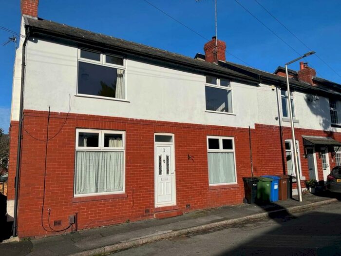 1 Bedroom Flat To Rent In East Drive, Marple, Stockport, Cheshire, SK6