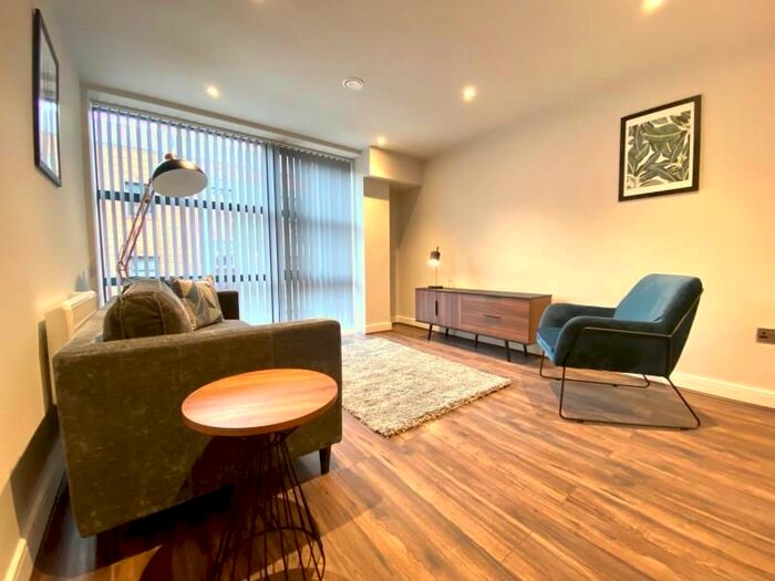 2 Bedroom Flat To Rent In Moreton House, St Georges Urban Village, Birmingham, B1