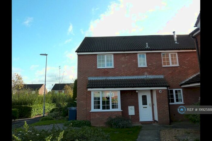 2 Bedroom Terraced House To Rent In Spencer Drive, St. Ives, PE27