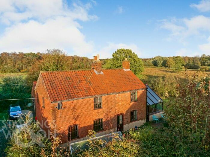 3 Bedroom Cottage For Sale In Acle Road, Moulton St. Mary, Norwich, NR13