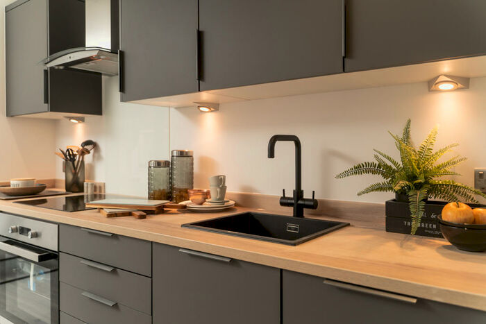 1 Bedroom Apartment To Rent In East Park, Crawley, RH10