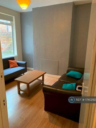 5 Bedroom Terraced House To Rent In Maple Street, Nottingham, NG7