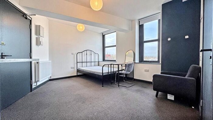 1 Bedroom Semi Detached House To Rent In Landrose House, Bristol, BS5