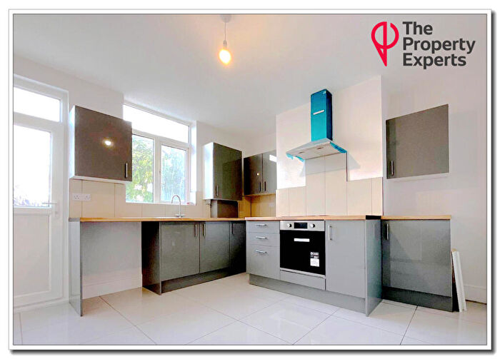 3 Bedroom Terraced House For Sale In Oliver Street, Mexborough, S64