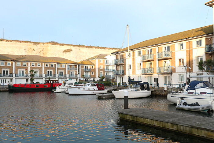 2 Bedroom Apartment To Rent In Victory Mews, Brighton Marina Village, BN2