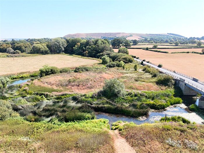 Land For Sale In Shillingstone, Blandford Forum, Dorset, DT11