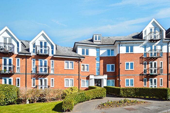 1 Bedroom Flat To Rent In Greenwich Court, Park View Close, St Albans, AL1