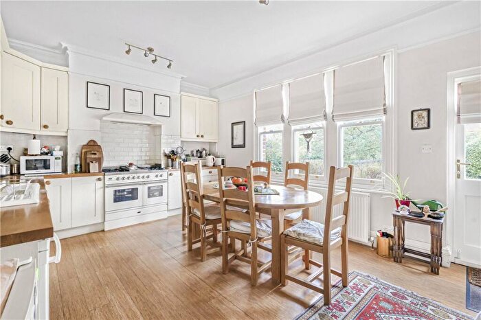 5 Bedroom Semi-Detached House For Sale In St Margaret's Road, Oxford, Oxfordshire, OX2