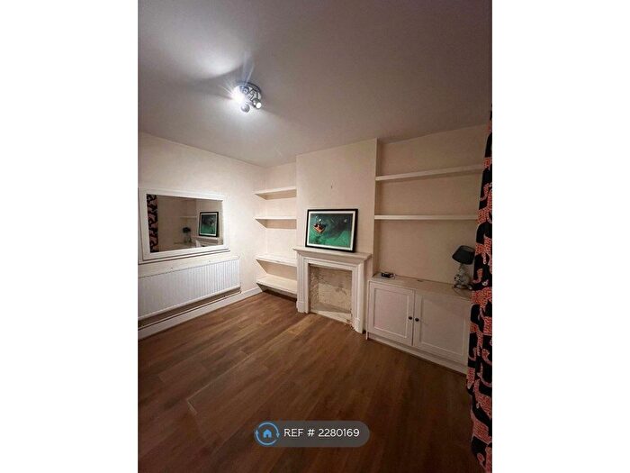 1 Bedroom Flat To Rent In Marmont Road, London, SE15