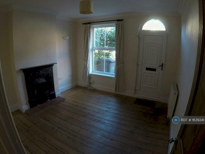 3 Bedroom Terraced House To Rent In Clarke Road, Norwich, NR3