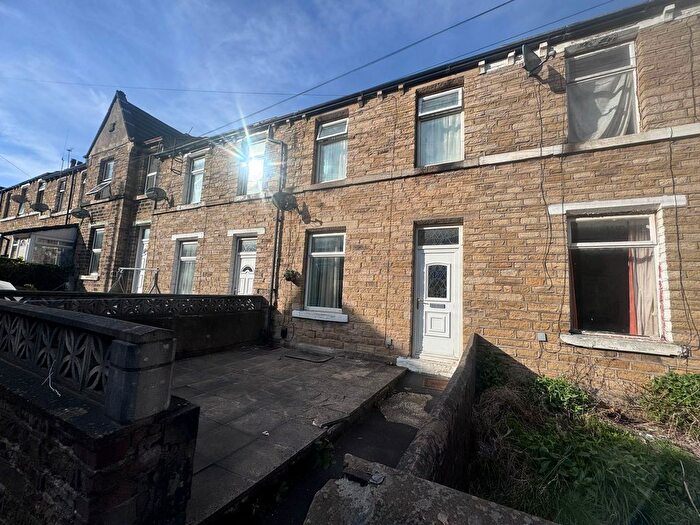 2 Bedroom Terraced House To Rent In Holly Terrace, Huddersfield, HD1