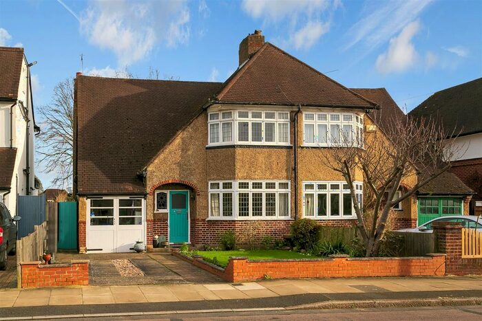 3 Bedroom Semi-Detached House To Rent In Ormond Drive, Hampton, TW12