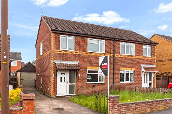 3 Bedroom Semi-Detached House For Sale In Fulford Crescent, New Holland, North Lincolnshire, DN19