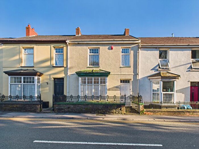 4 Bedroom Terraced House For Sale In Richmond Terrace, Carmarthen, SA31