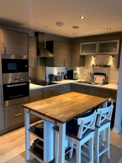 2 Bedroom Flat To Rent In Worsdell Drive, Gateshead, NE8