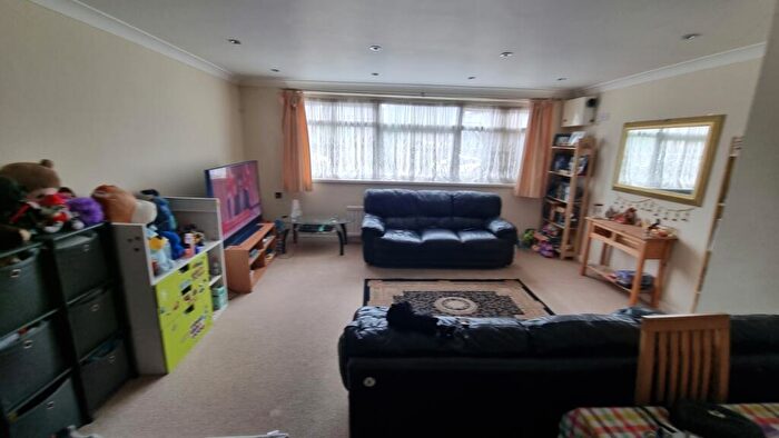 2 Bedroom Apartment To Rent In Greville Court, South Vale, Harrow, HA1