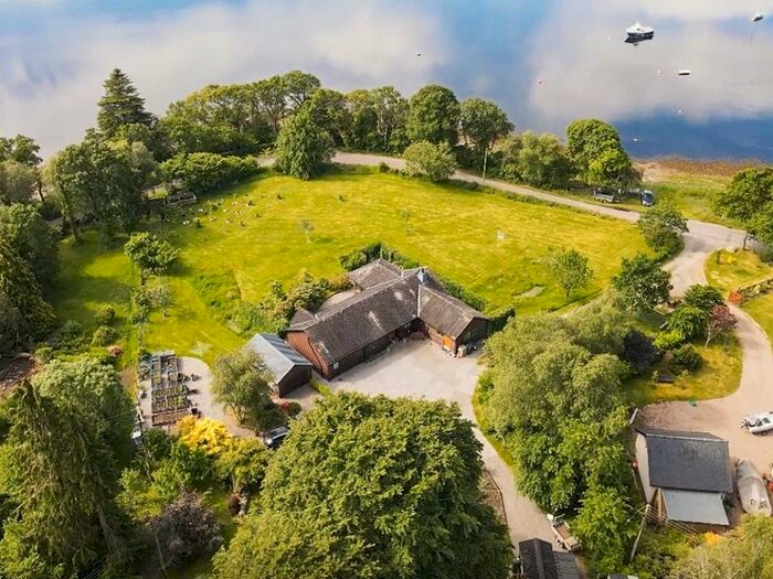 4 Bedroom Detached Bungalow For Sale In Fernie, North Connel, Argyll, PA37