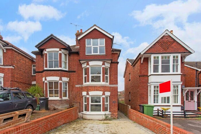 5 Bedroom Semi-Detached House To Rent In Upper Grosvenor Road, Tunbridge Wells, TN1