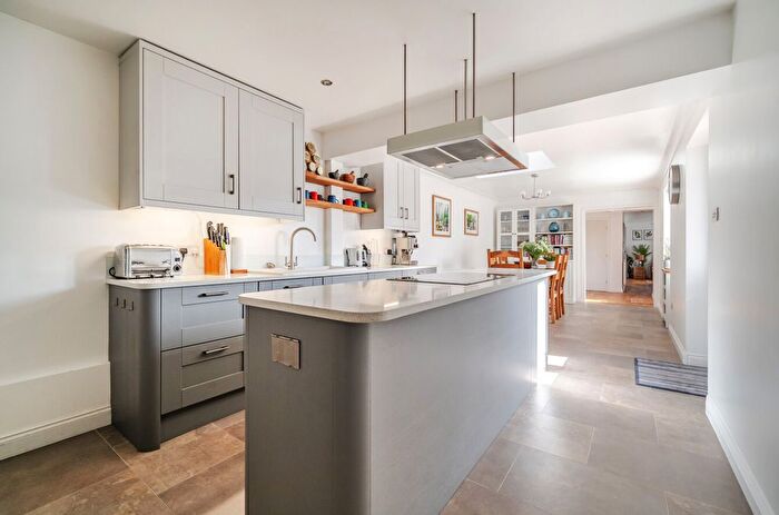 4 Bedroom Detached House For Sale In Waterleat Road, Paignton, Devon, TQ3