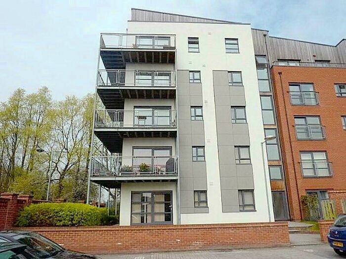 2 Bedroom Apartment To Rent In Montmano Drive, Didsbury Point, M20