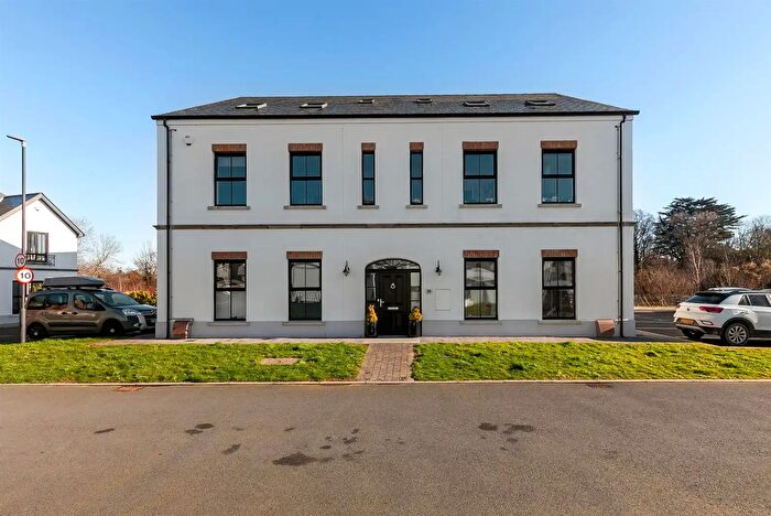 3 Bedroom Duplex Apartments For Sale In Mill Manor, Comber, BT23