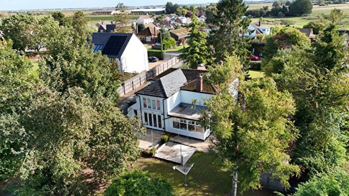 4 Bedroom Detached House For Sale In Seas End Road, Moulton Seas End, Spalding, PE12