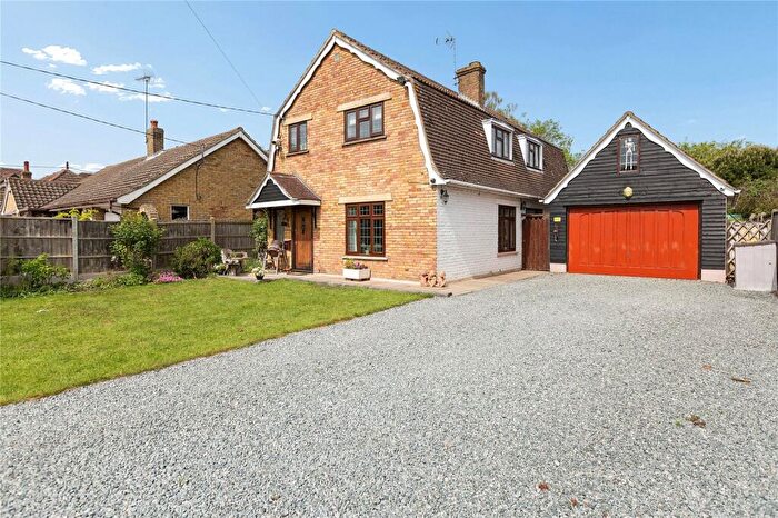 4 Bedroom Detached House For Sale In Bromfelde Road, Crays Hill, Billericay, Essex, CM11