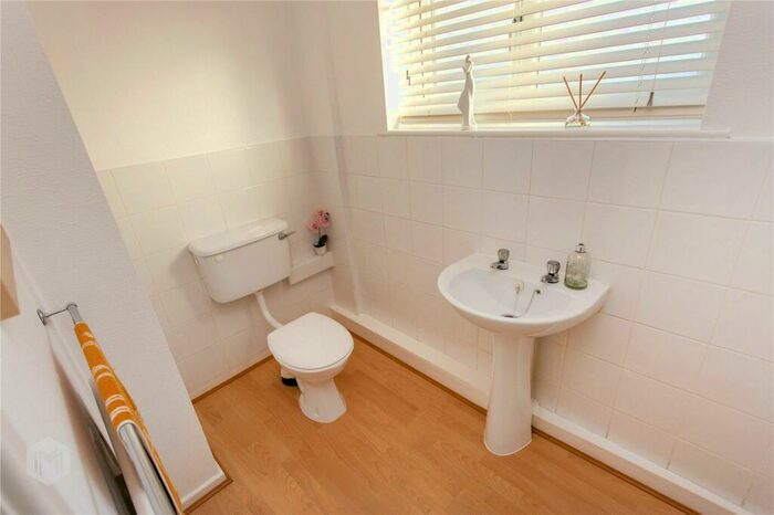 4 Bedroom Detached House For Sale In Greenbarn Way, Blackrod, Bolton, Greater Manchester, BL6