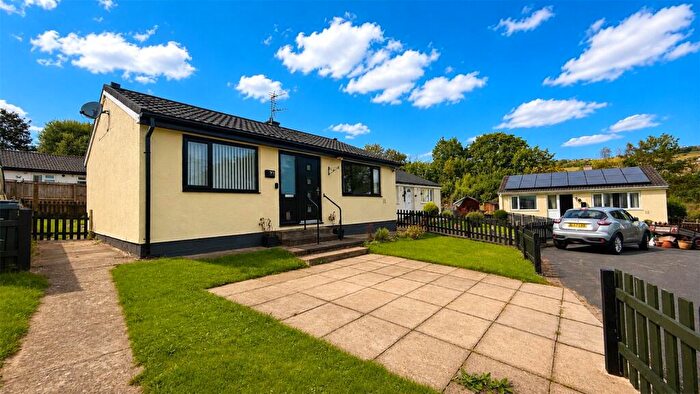 2 Bedroom Detached Bungalow For Sale In Lower Bentley Royd, Sowerby Bridge, West Yorkshire, HX6