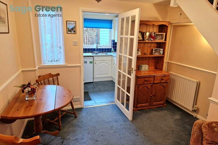 2 Bedroom Semi-Detached House For Sale In Queen Street, CO6