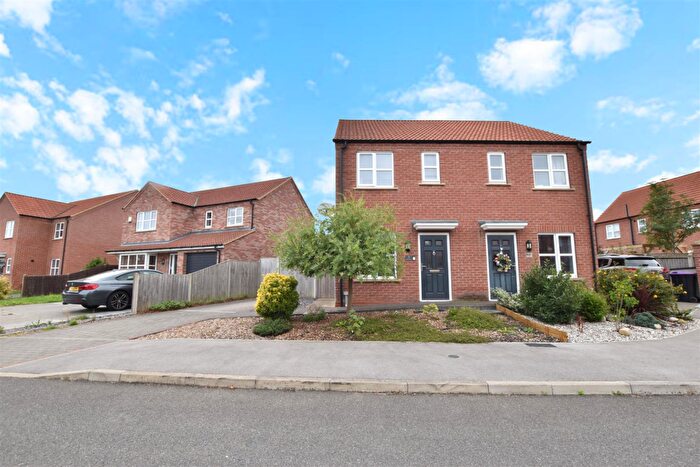 2 Bedroom Semi-Detached House For Sale In Runway Lane, Holton-Le-Clay, Grimsby, DN36