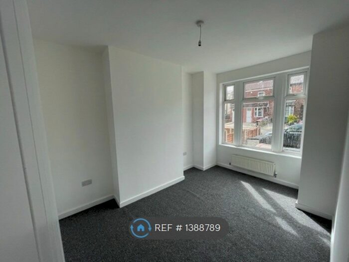 3 Bedroom Terraced House To Rent In Cromwell Road, Eccles, Manchester, M30