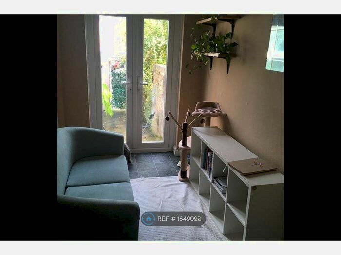 1 Bedroom Flat To Rent In Montpelier, Bristol, BS6