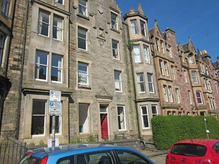 3 Bedroom Flat To Rent In Marchmont Road, Edinburgh, Midlothian, EH9