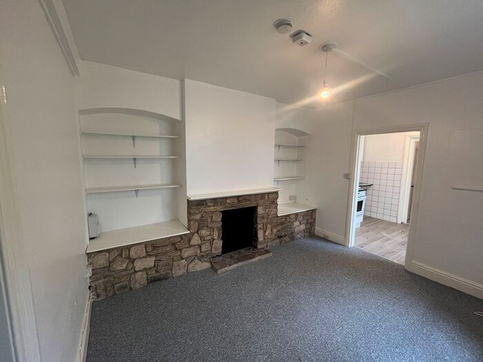 1 Bedroom Flat To Rent In Christchurch Road, Bournemouth, BH7