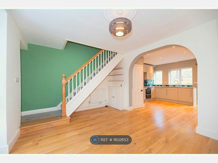 2 Bedroom Terraced House To Rent In Olivette Street, London, SW15