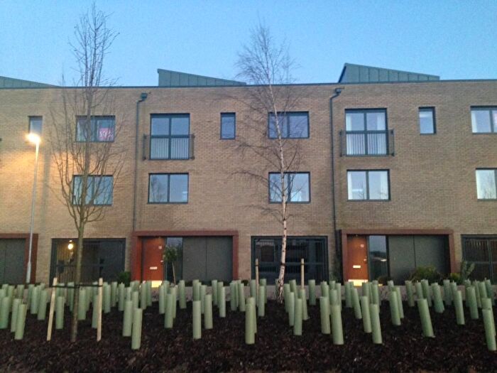 4 Bedroom Semi-Detached House To Rent In Beech Drive, Trumpington, Cambridge, CB2