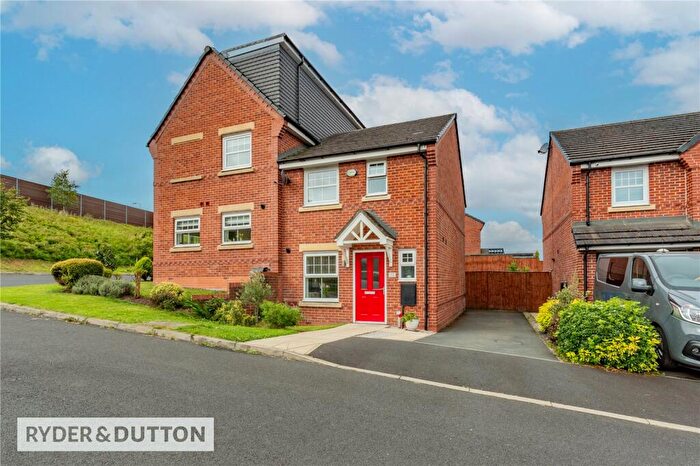 3 Bedroom Semi-Detached House For Sale In Will Hill Close, Burnedge, Rochdale, Greater Manchester, OL16