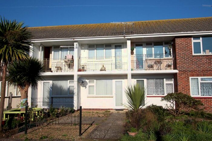 1 Bedroom Flat To Rent In Beechlands Court, Montpelier Road, East Preston, West Sussex, BN16