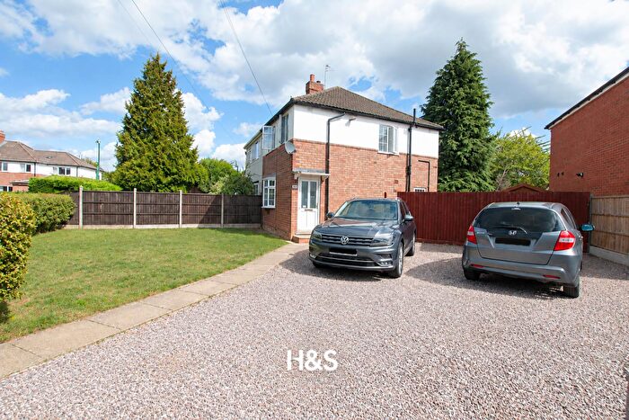 3 Bedroom House To Rent In Chamberlain Crescent, Shirley, Solihull, B90