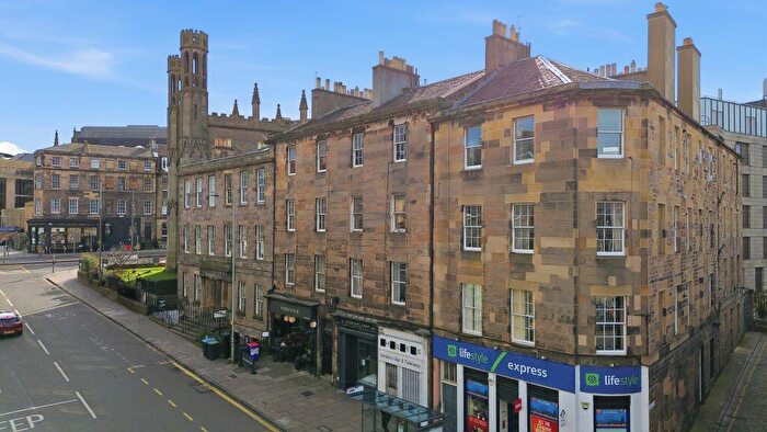 2 Bedroom Flat For Sale In / Broughton Street, Edinburgh, EH1