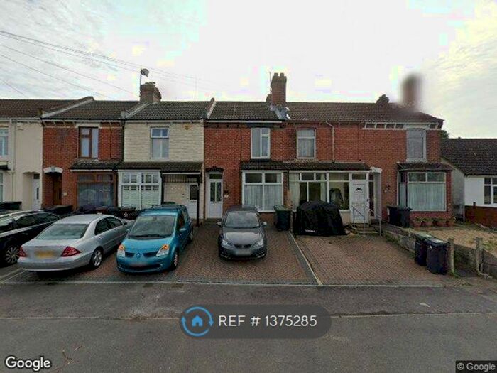 2 Bedroom Terraced House To Rent In Wych Lane, Gosport, PO13