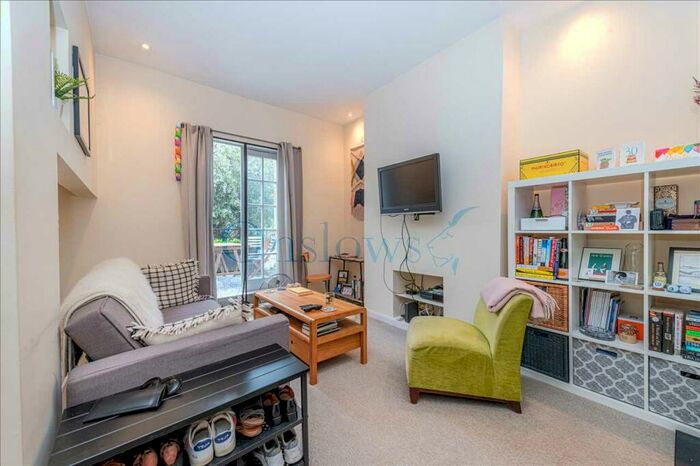 1 Bedroom Apartment To Rent In Fulham Road, London, SW10