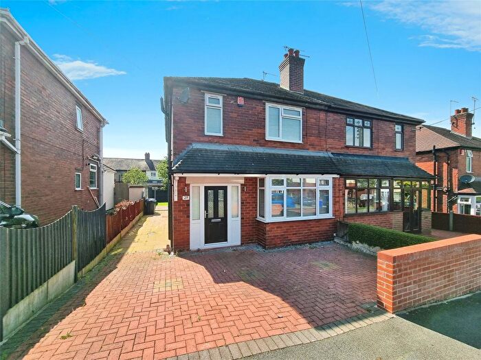 3 Bedroom Semi-Detached House To Rent In Mornington Road, Sneyd Green, Stoke-On-Trent, Staffordshire, ST1