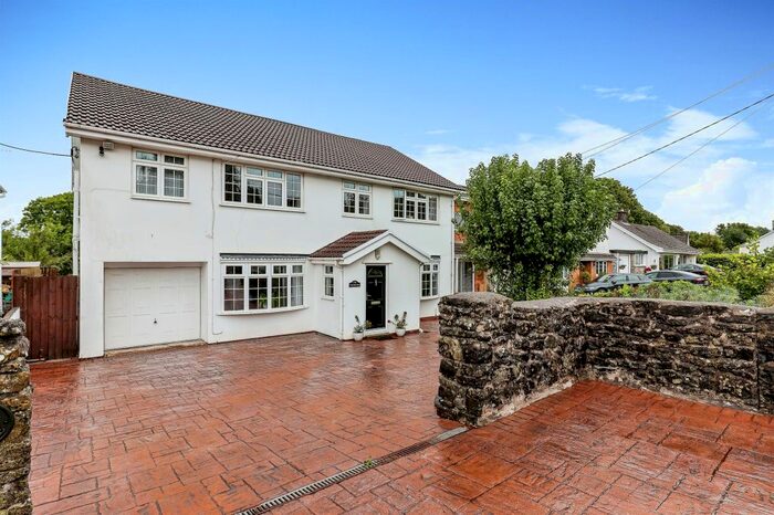 4 Bedroom Detached House For Sale In Watergate, Corntown, Bridgend, CF35