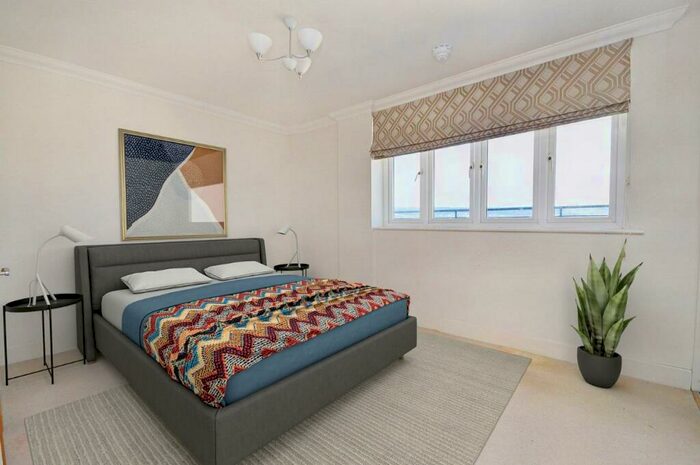2 Bedroom Flat To Rent In Compton Street, Eastbourne, BN21