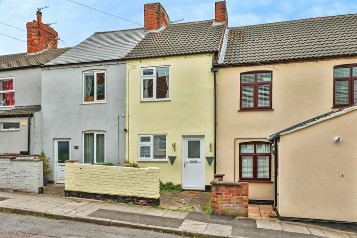 2 Bedroom Terraced House For Sale In Raglan Street, Eastwood, Nottingham, NG16