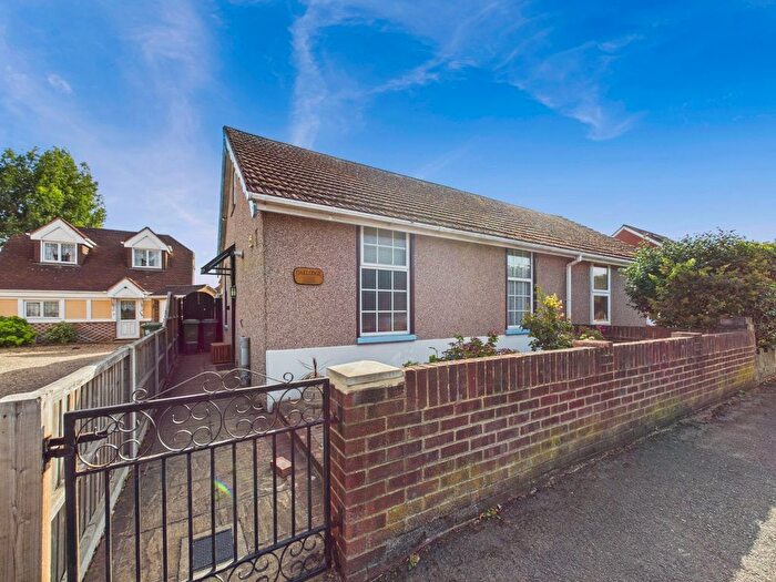 2 Bedroom Bungalow For Sale In Feltham Hill Road, Ashford, Surrey, TW15